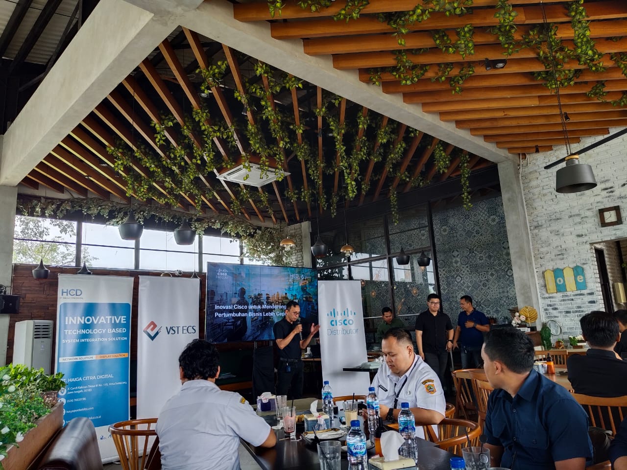 Diskominfo Kota Semarang Ikuti Cisco Product Services & Update Opportunity & Promotion